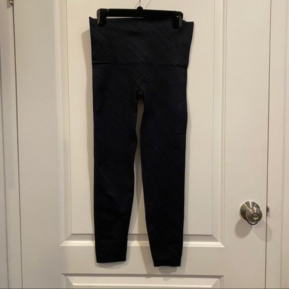 Spanx Seamless Leggings - Picture 4 of 5